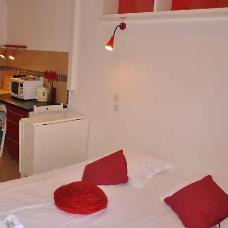 Les Mimosas ボルム・レ・ミモザ