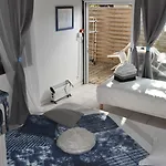 Les Mimosas