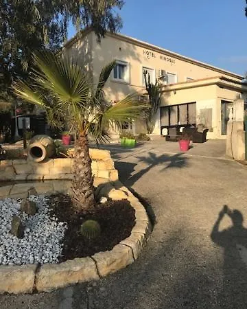 Les Mimosas 2*