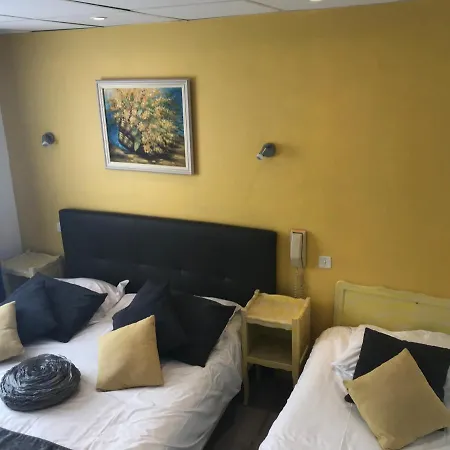 Les Mimosas