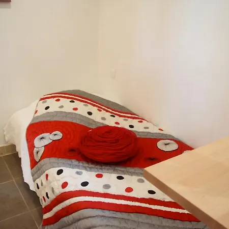 Les Mimosas Ξενοδοχείο 2*