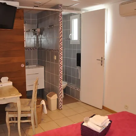 Les Mimosas Ξενοδοχείο