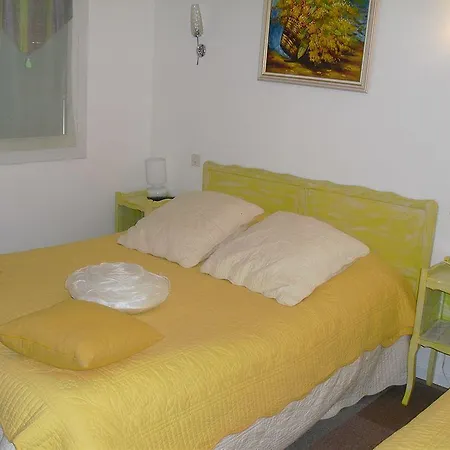 Les Mimosas Hotel 2*
