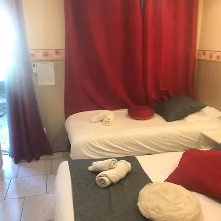 Les Mimosas Hotel